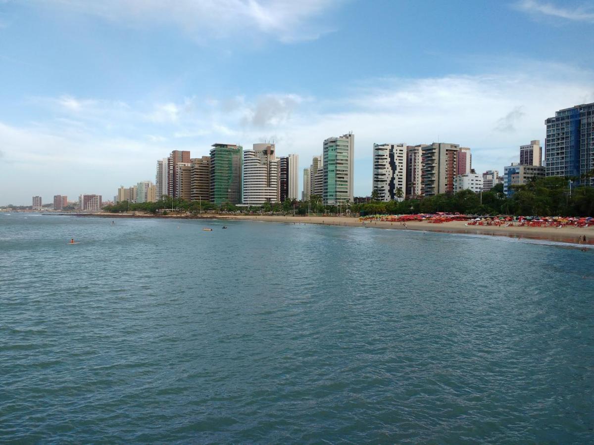 Apt. Em Hotel Na Av. Beira Mar Em Fortaleza Bagian luar foto