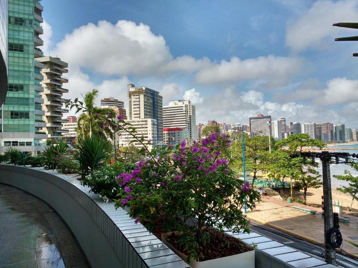 Apt. Em Hotel Na Av. Beira Mar Em Fortaleza Bagian luar foto