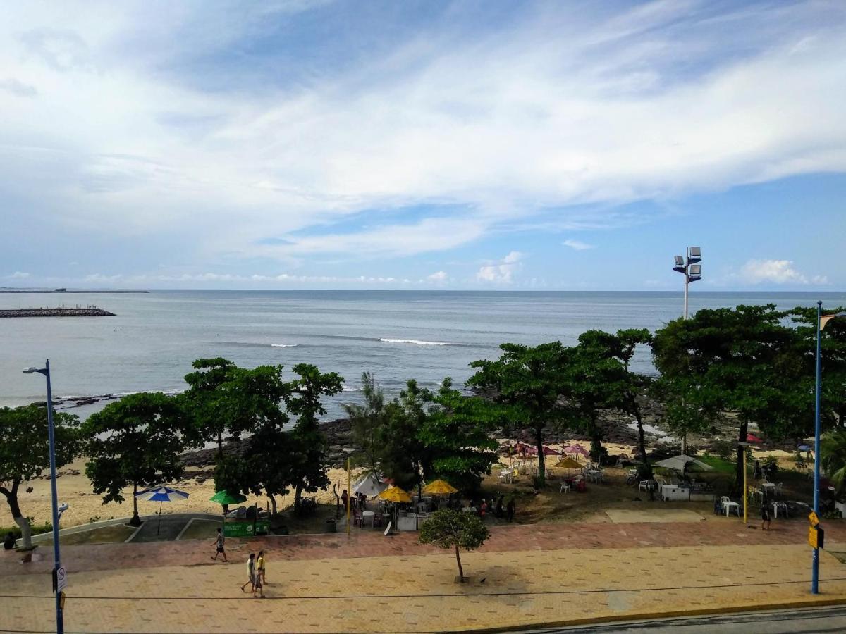 Apt. Em Hotel Na Av. Beira Mar Em Fortaleza Bagian luar foto